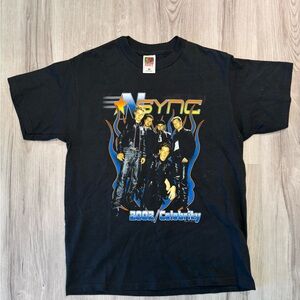 Vintage Fruit of the Loom Black NSYNC 2002 Celebrity Tour T-Shirt